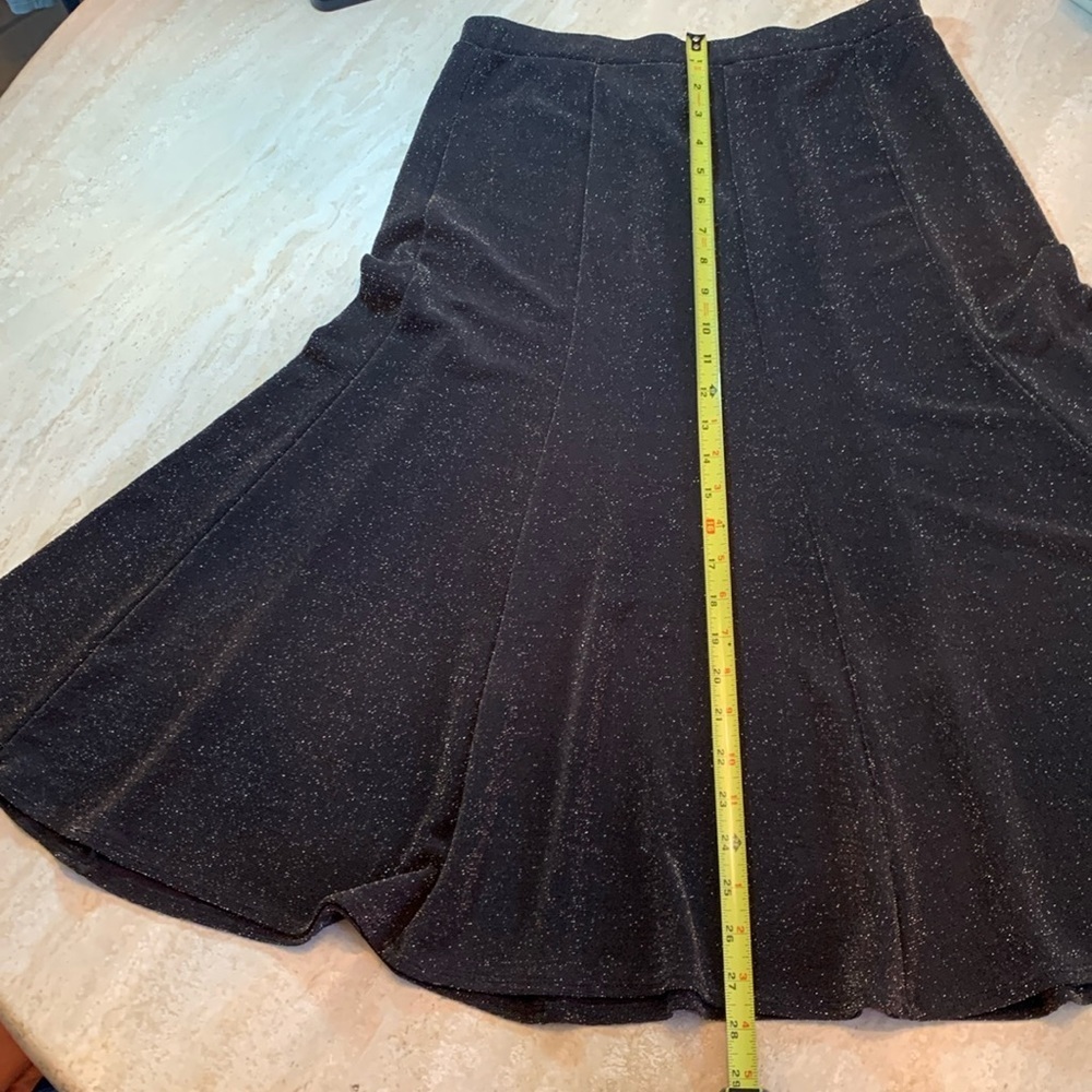 CHICO’s TRAVELER full skirt, black, gold flecks. Elastic waist. Sz 1 (US 8) - Picture 11 of 15